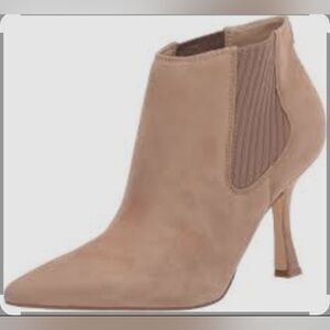 Nine West Women's Tan Suede Ankle Boots
